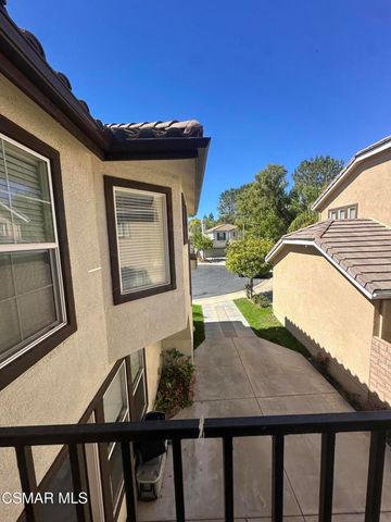 224 Rustling Heights Court, Simi Valley, CA 93065