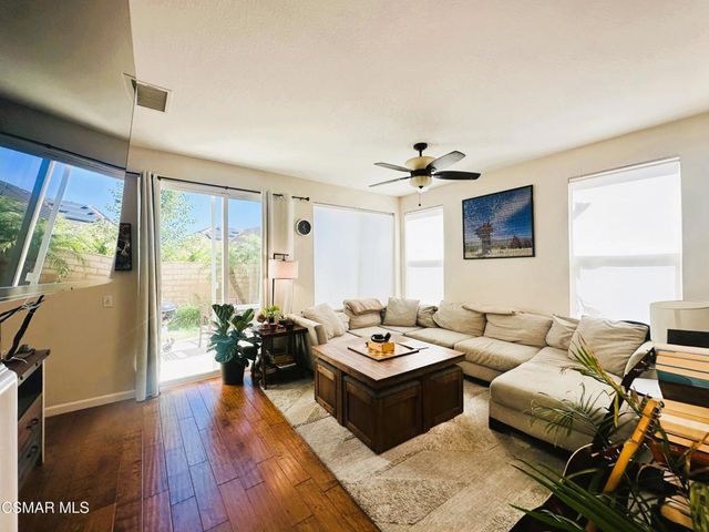 224 Rustling Heights Court, Simi Valley, CA 93065