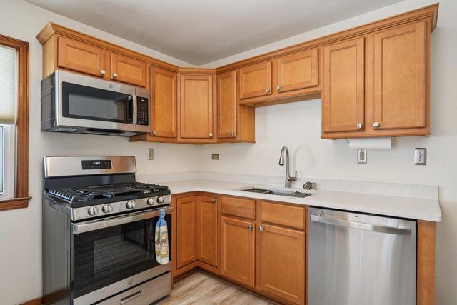 4271 S 5th STREET, Milwaukee, WI 53207