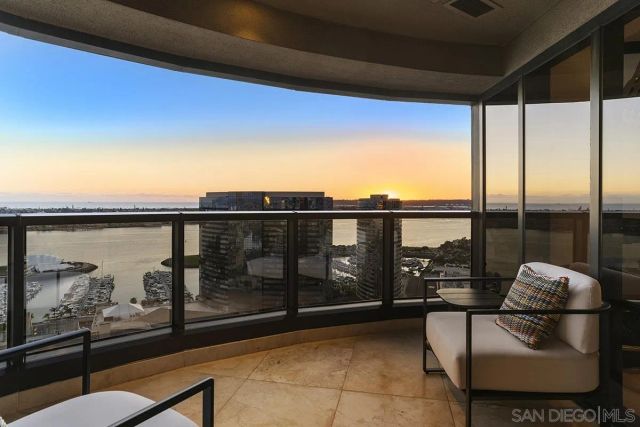 100 Harbor Drive 2805, San Diego, CA 92101