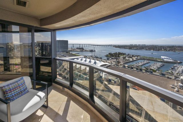 100 Harbor Drive 2805, San Diego, CA 92101