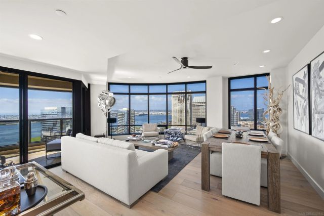 100 Harbor Drive 2805, San Diego, CA 92101