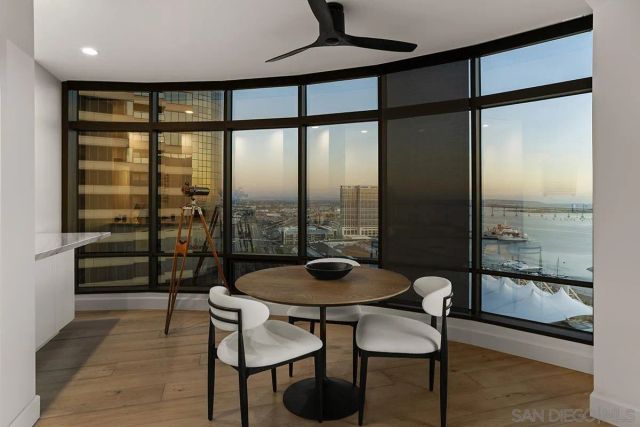 100 Harbor Drive 2805, San Diego, CA 92101