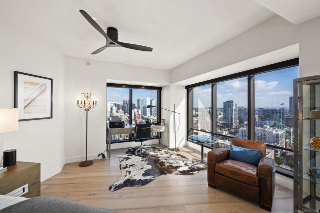 100 Harbor Drive 2805, San Diego, CA 92101