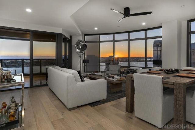 100 Harbor Drive 2805, San Diego, CA 92101