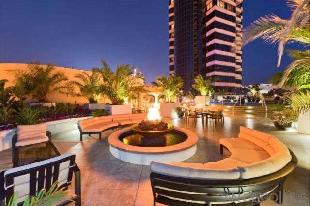 100 Harbor Drive 2805, San Diego, CA 92101