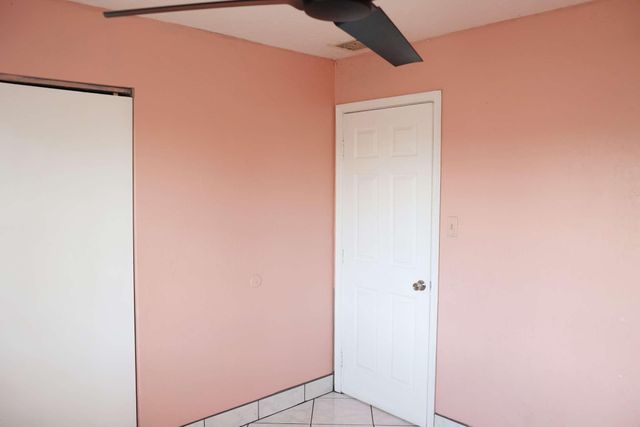 2014 W Houston Avenue, Visalia, CA 93291