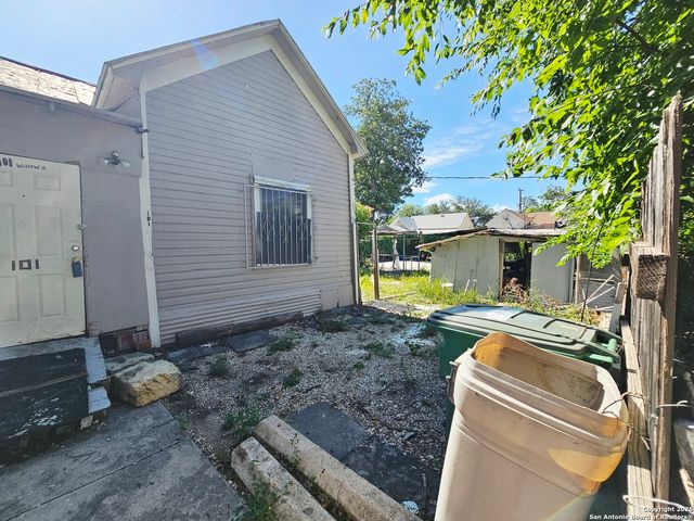101 Willow, San Antonio, TX 78202