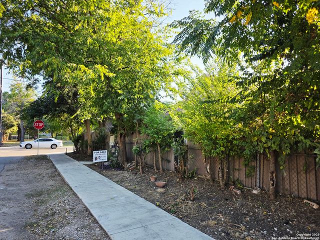 101 Willow, San Antonio, TX 78202