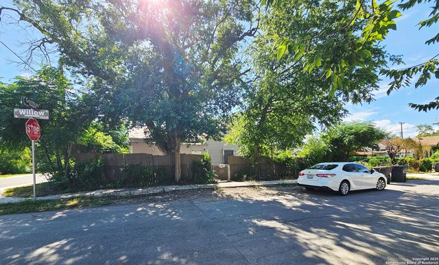 101 Willow, San Antonio, TX 78202