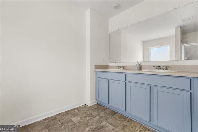 32 Graham Campbell Lane, Statham, GA 30666