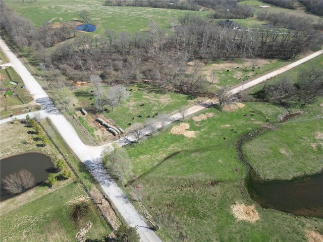 NE Duke Hill Avenue, Gentry, AR 72734