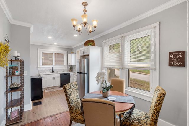 2 RIVERSIDE DR, Boonville, MO 65233