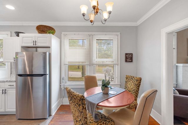 2 RIVERSIDE DR, Boonville, MO 65233