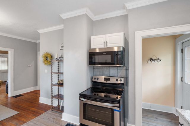 2 RIVERSIDE DR, Boonville, MO 65233