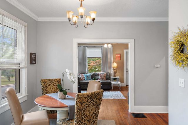 2 RIVERSIDE DR, Boonville, MO 65233