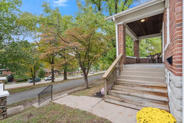 2 RIVERSIDE DR, Boonville, MO 65233