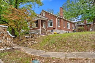 2 RIVERSIDE DR, Boonville, MO 65233