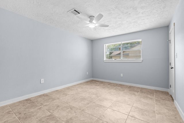2506 River Ridge, Conroe, TX 77385