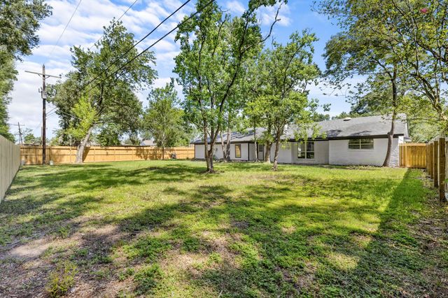 2506 River Ridge, Conroe, TX 77385