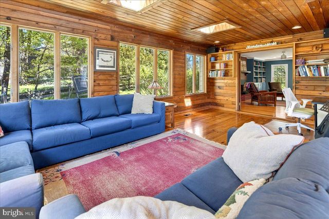 58 PRINCETON AVE, Rocky Hill, NJ 08553