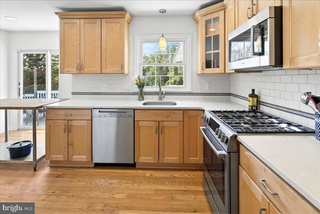 58 PRINCETON AVE, Rocky Hill, NJ 08553