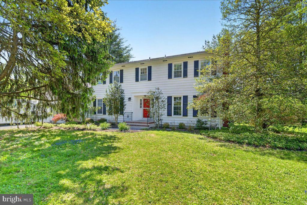 58 PRINCETON AVE, Rocky Hill, NJ 08553
