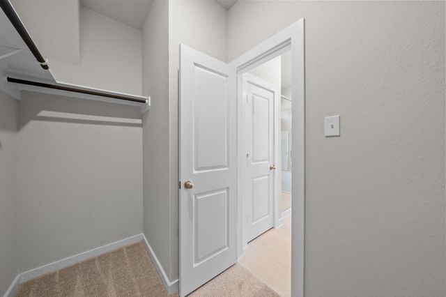 238 Magnolia Laurel Drive, Alvin, TX 77511