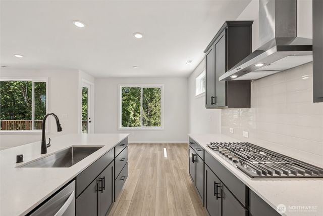 2049 NE Norseman Way, Poulsbo, WA 98370