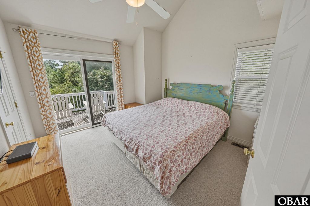 Image 15 of property listing at 1103 Cambridge Rd Unit 303-F, Kill Devil Hills, NC 27948