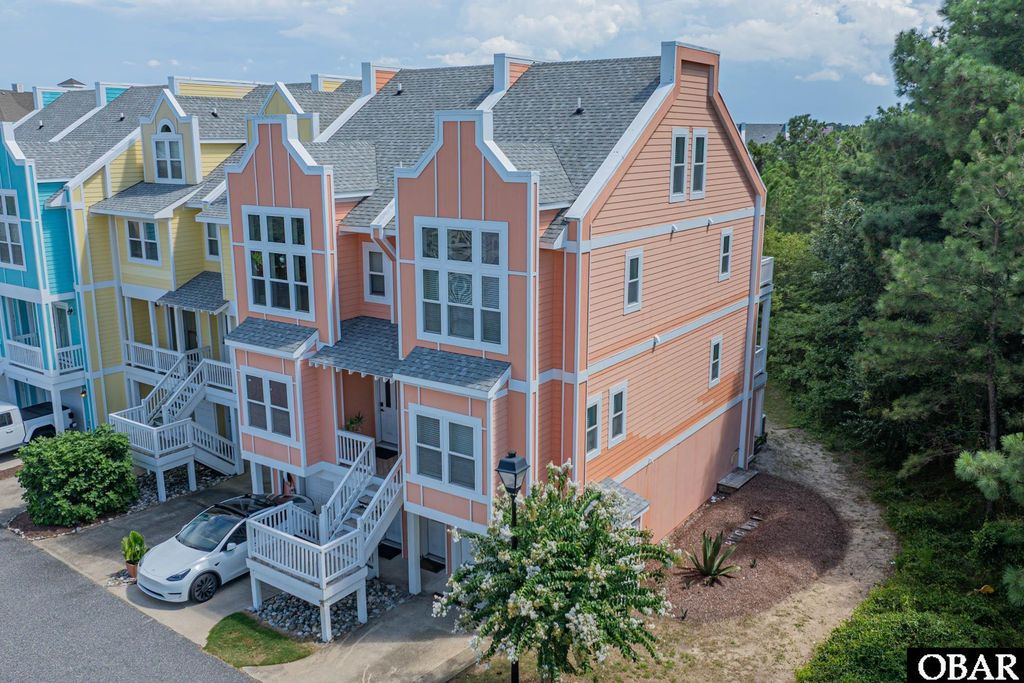 Image 27 of property listing at 1103 Cambridge Rd Unit 303-F, Kill Devil Hills, NC 27948