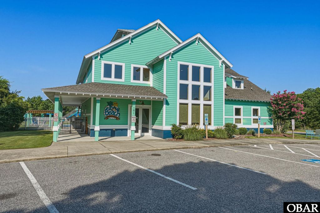 Image 31 of property listing at 1103 Cambridge Rd Unit 303-F, Kill Devil Hills, NC 27948