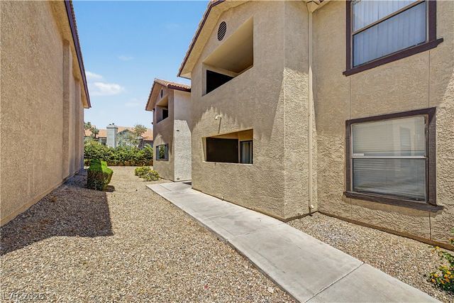 2451 North Rainbow Boulevard 2122, Las Vegas, NV 89108