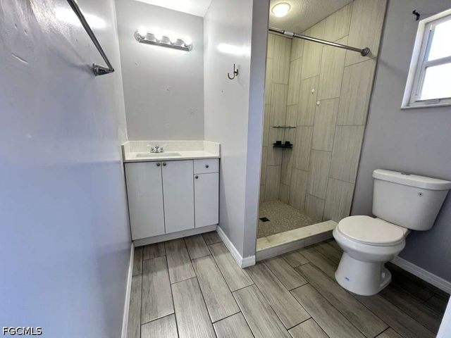 715 SE 24th AVE 715, Cape Coral, FL 33990