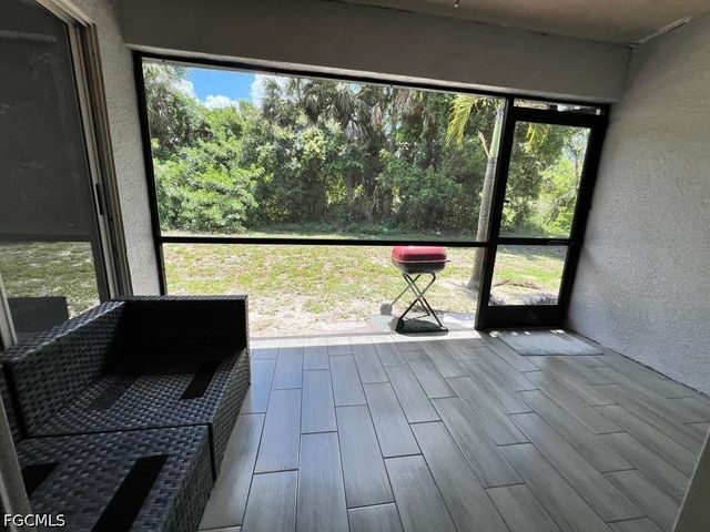 715 SE 24th AVE 715, Cape Coral, FL 33990