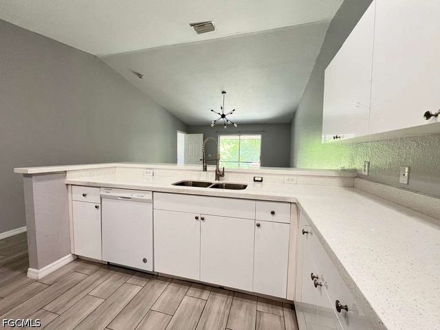 715 SE 24th AVE 715, Cape Coral, FL 33990