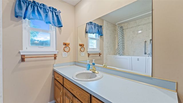 767 Terry Avenue, Springdale, AR 72764