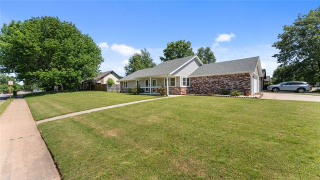 767 Terry Avenue, Springdale, AR 72764