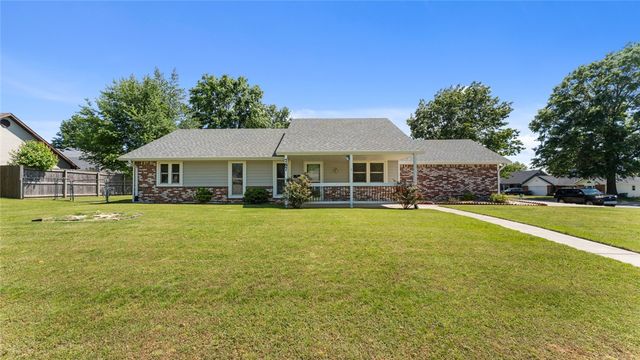 767 Terry Avenue, Springdale, AR 72764