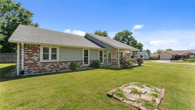 767 Terry Avenue, Springdale, AR 72764