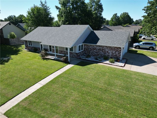 767 Terry Avenue, Springdale, AR 72764