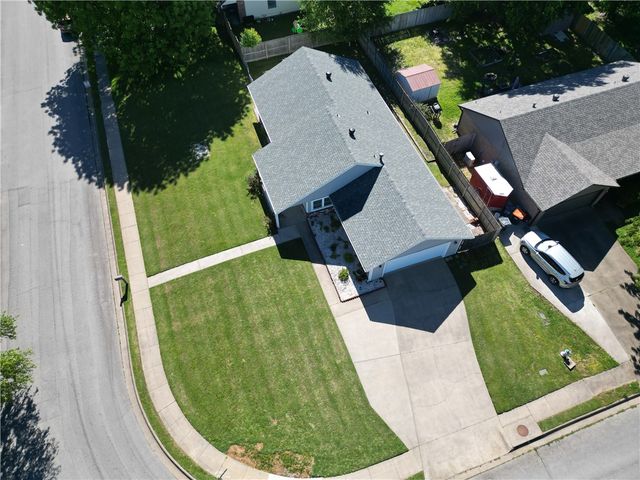 767 Terry Avenue, Springdale, AR 72764