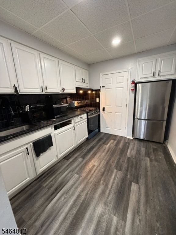 215 Macarthur Ave, Garfield City, NJ 07026 — photo 3