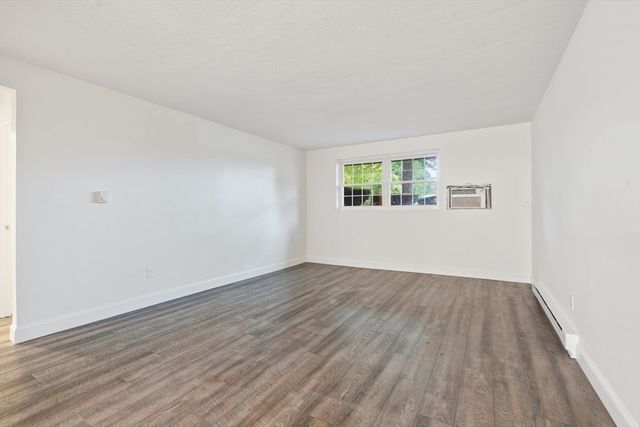 5 Walker Rd 2, North Andover, MA 01845