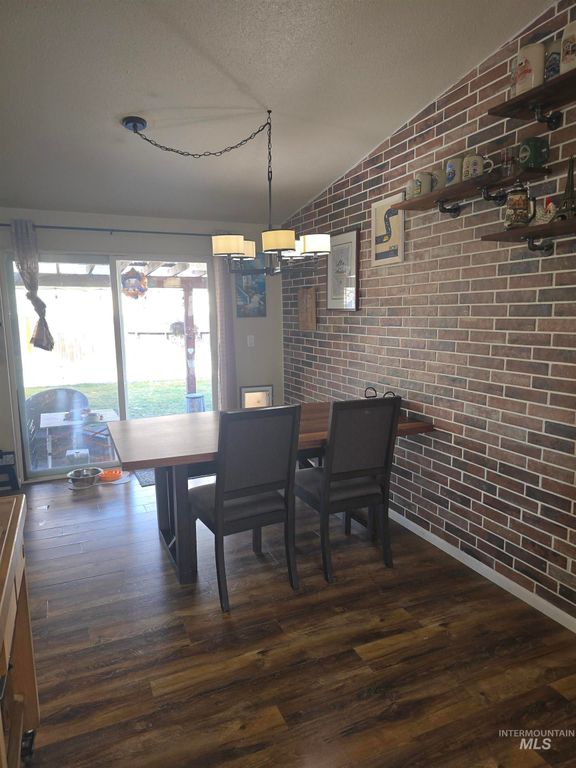 3166 Bellomy, Boise, ID 83703 photo 8