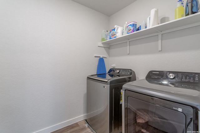 9931 Forestier Grn, San Antonio, TX 78221