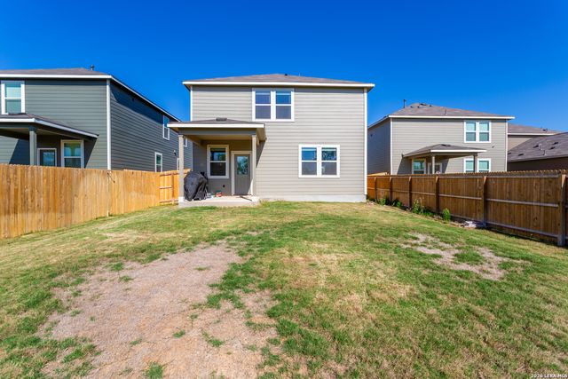9931 Forestier Grn, San Antonio, TX 78221