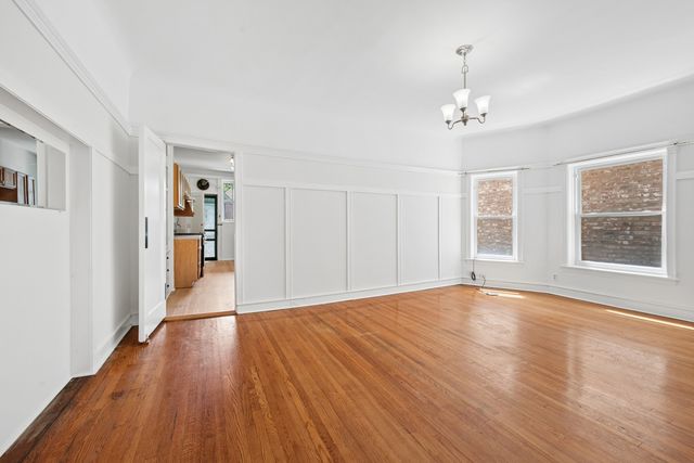 5715 S Blackstone Avenue 2S, Chicago, IL 60637