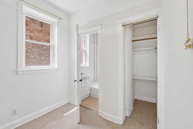 5715 S Blackstone Avenue 2S, Chicago, IL 60637