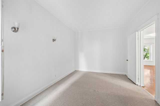 5715 S Blackstone Avenue 2S, Chicago, IL 60637